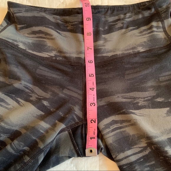 Athleta Chaturanga Tights yoga leggings grey black - Picture 7 of 14